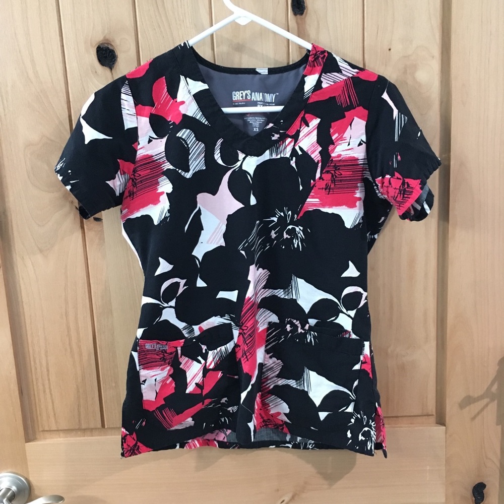Grey’s Anatomy xs scrub top